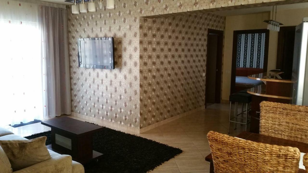 Alisia Apartment Mamaia
